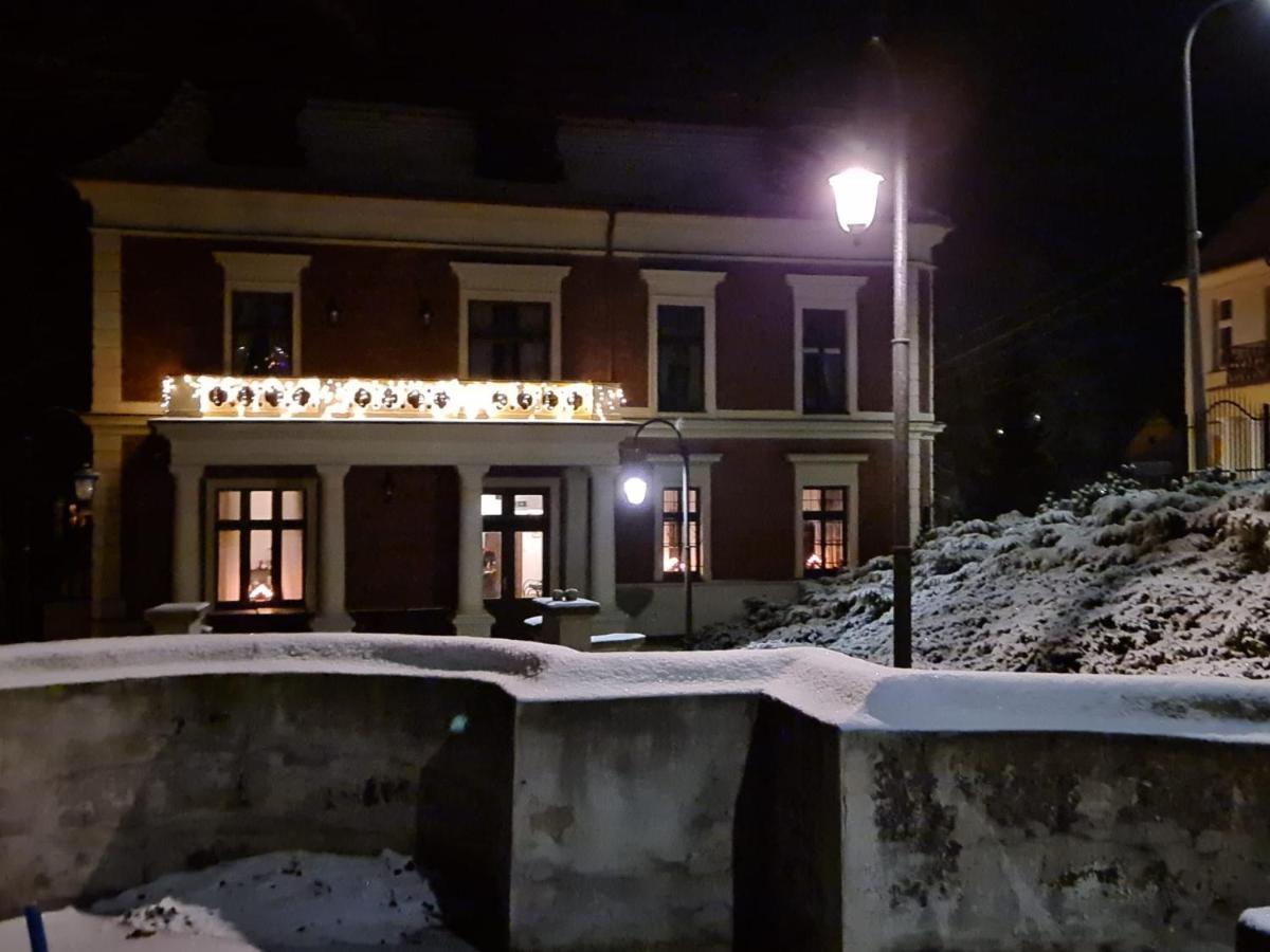 Hotel Charlotta Йедлина-Здруй Екстериор снимка