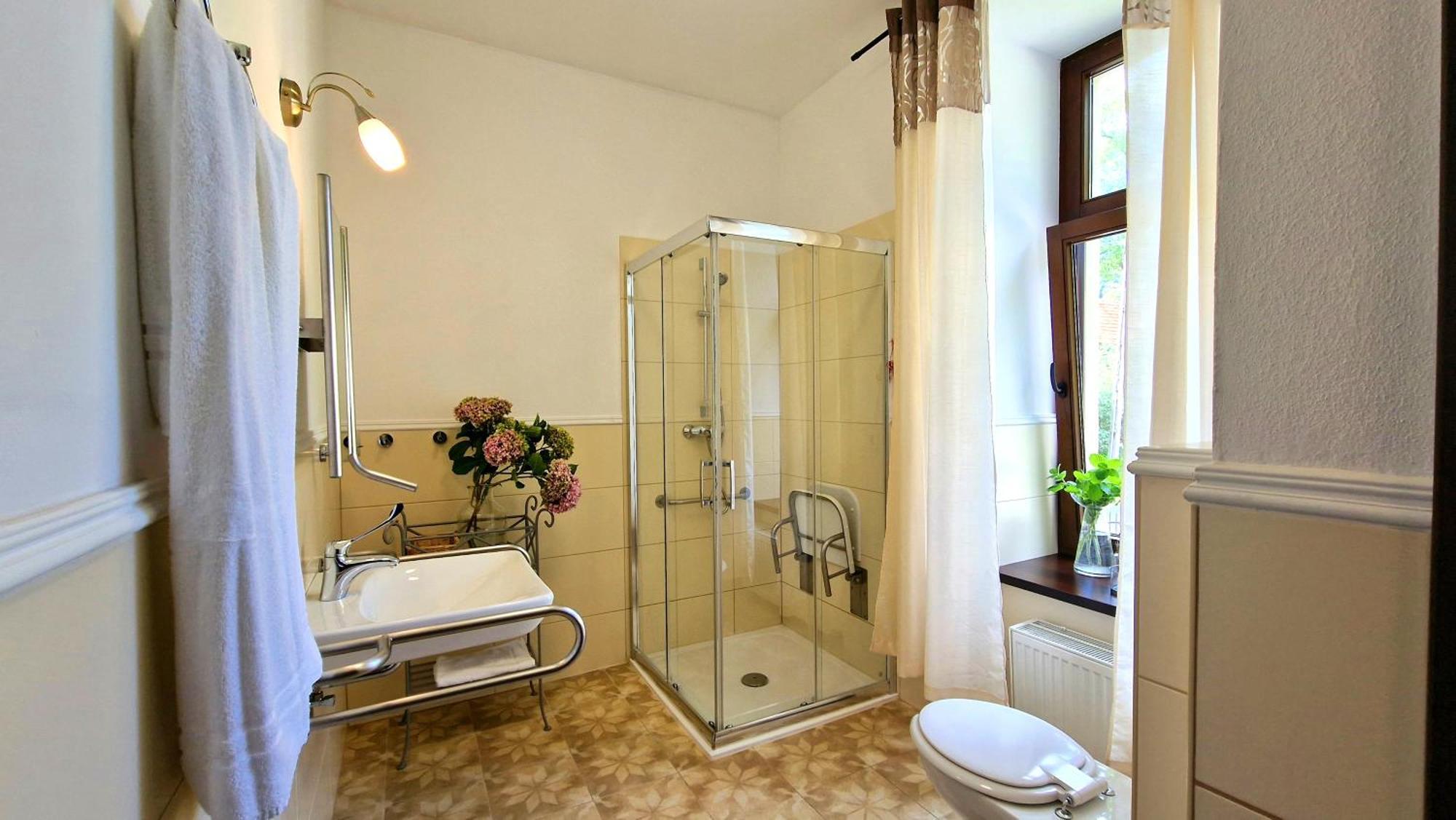 Hotel Charlotta Йедлина-Здруй Екстериор снимка